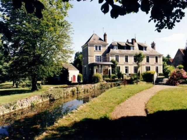 Le Moulin De Francueil Bed and Breakfast Eksteriør billede