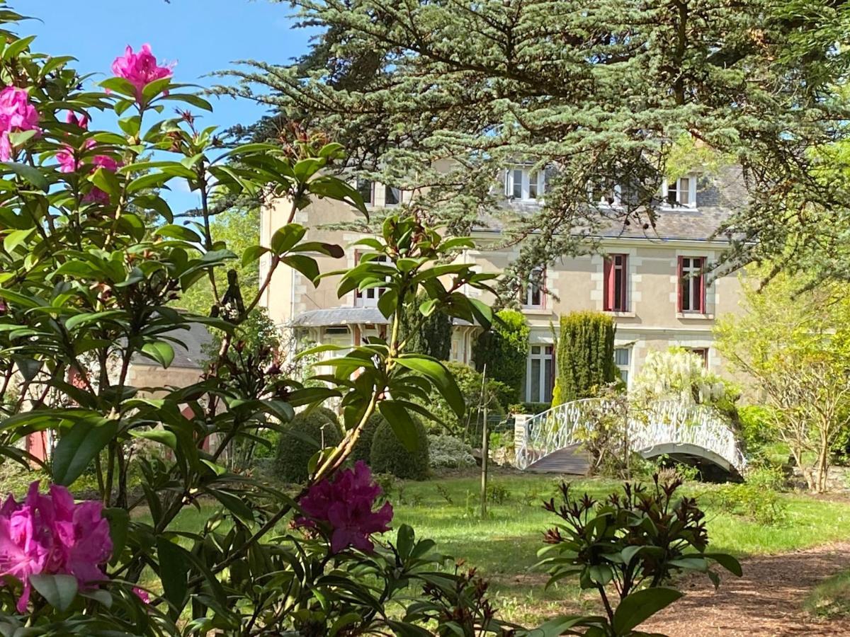 Le Moulin De Francueil Bed and Breakfast Eksteriør billede